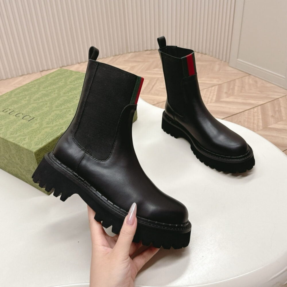 Gucci Chelsea Boot Black 806398 AAD6T 1052 - Image 3