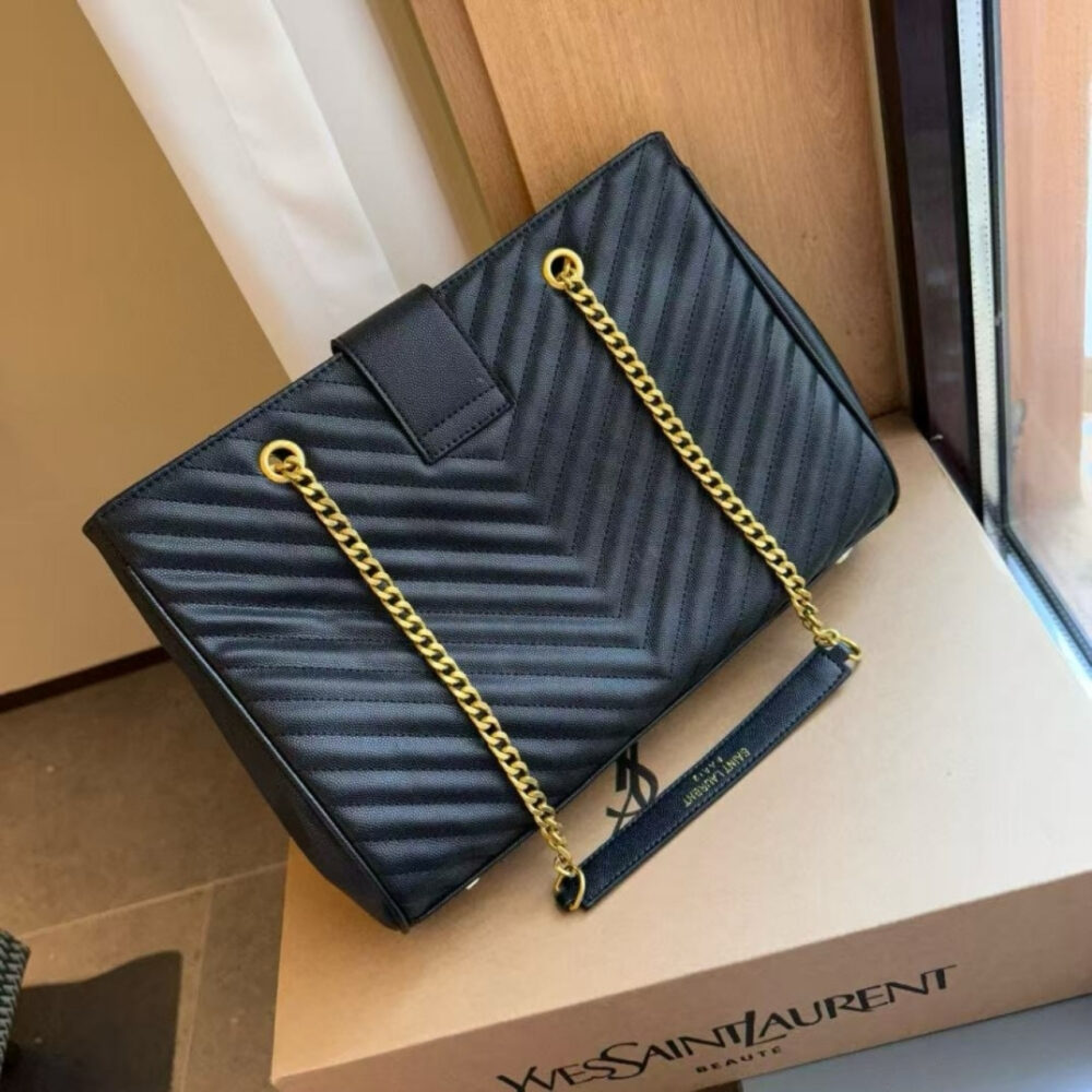 Saint Laurent Grain De Poudre Matelasse Chevron Large Monogram Shopping Bag Black 35Cm - Image 4