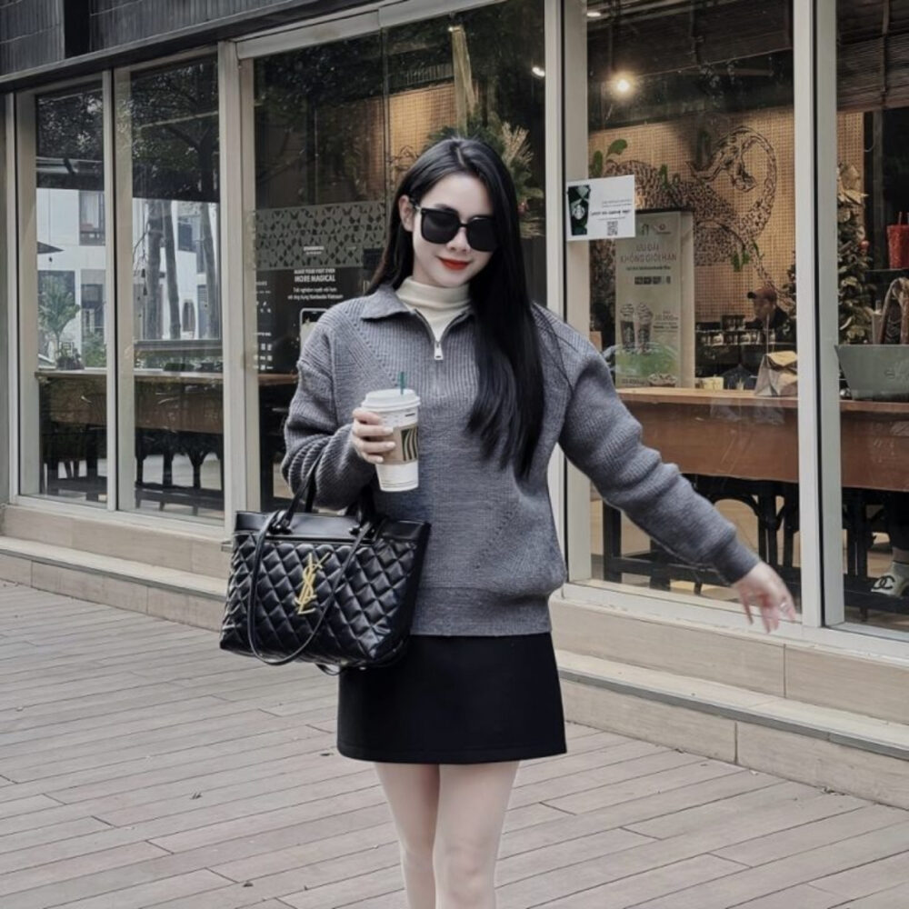 Saint Laurent Handbag Black 33Cm - Image 7