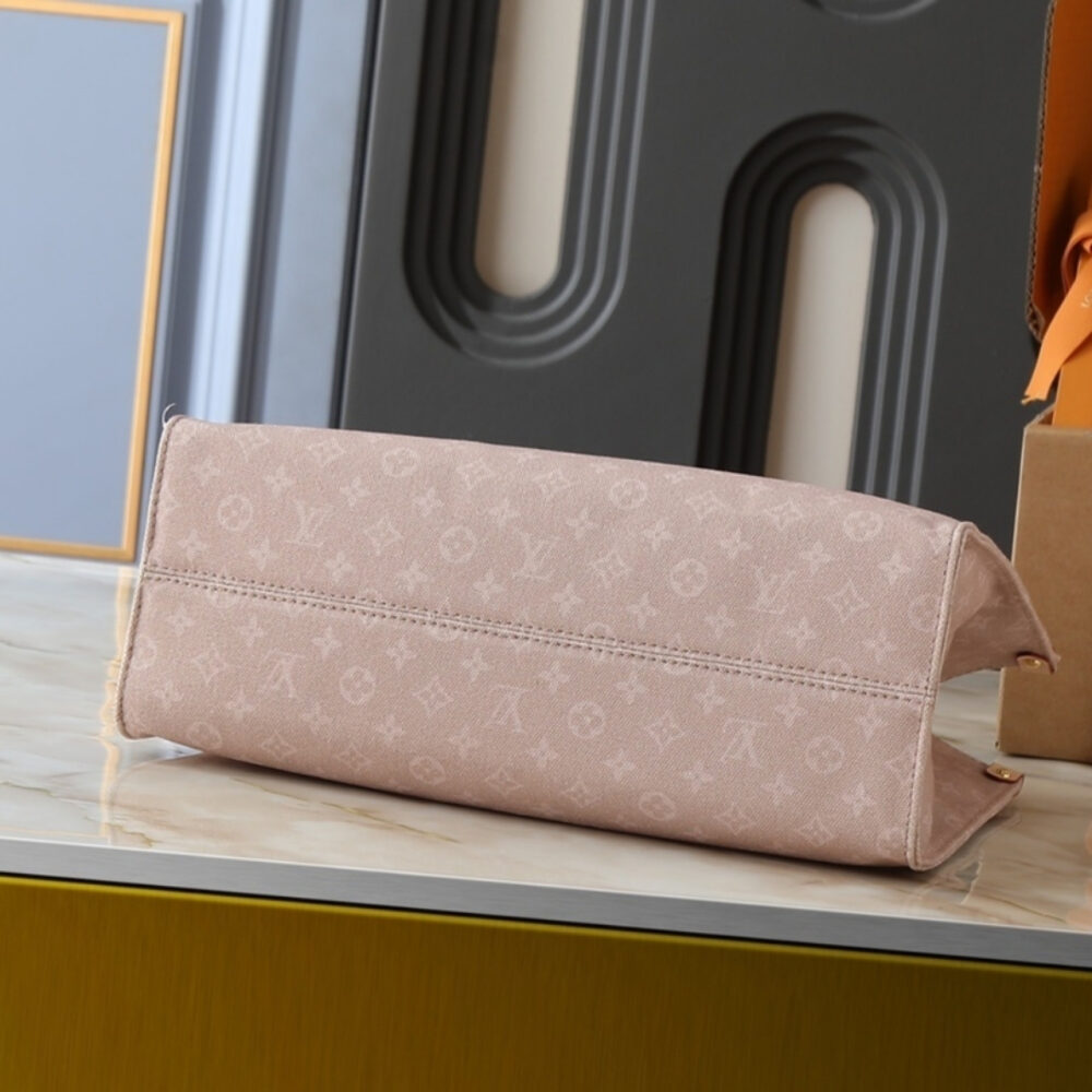 Louis Vuitton OnTheGo Organizer Meowgram Beige 37Cm M15136 - Image 5