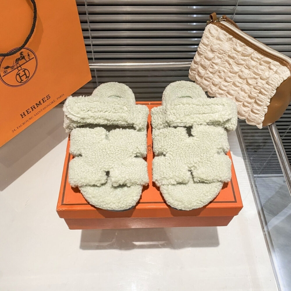 Hermes Chypre Sandal In Light Beige Wool - Image 3