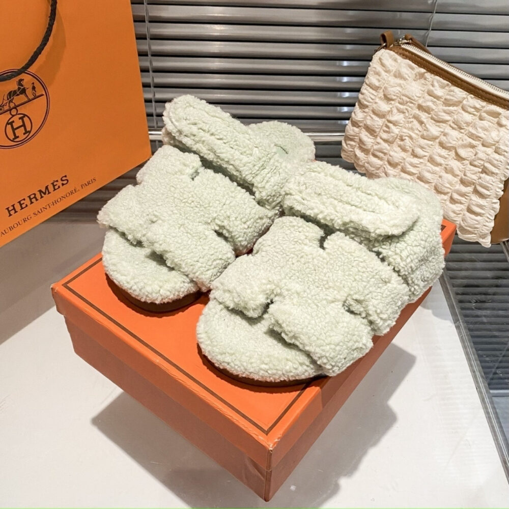Hermes Chypre Sandal In Light Beige Wool - Image 4