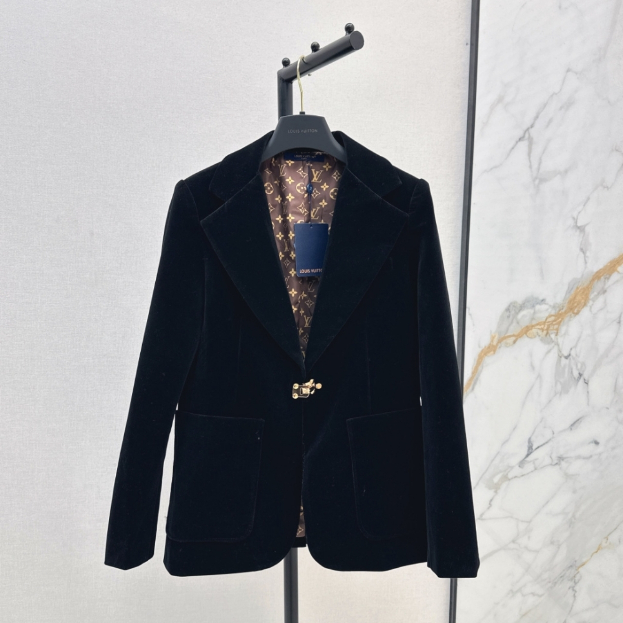 Louis Vuitton Velvet Schoolboy Blazer Black - Image 2