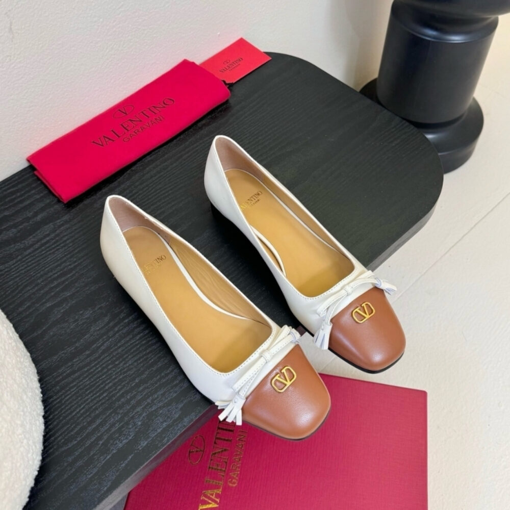 Valentino Valet Du Roi Ballerina In Butter 7W2S0MR8DDT AHA - Image 3