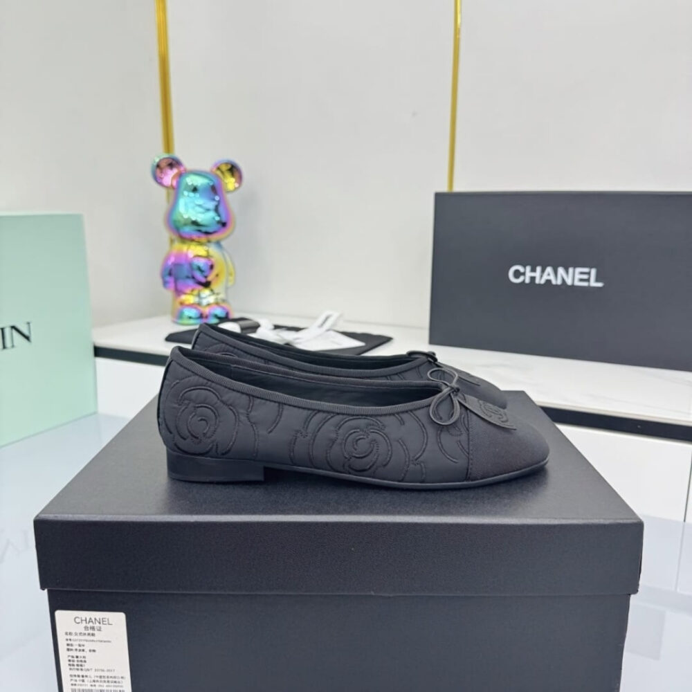Chanel Ballet Flats Embroidered Fabric And Grosgrain Black G02819 B21026 94305 - Image 3