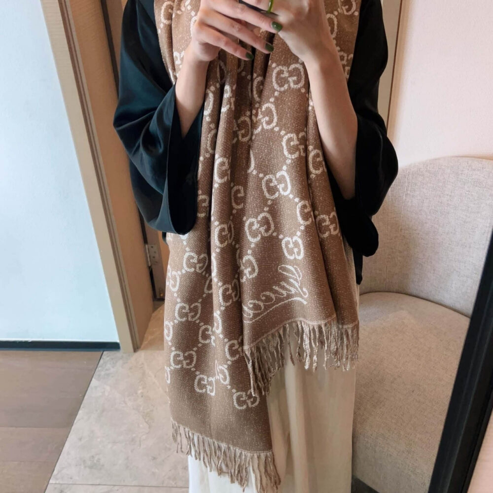 Gucci GG Jacquard Wool Scarf Camel 90Cm - Image 3