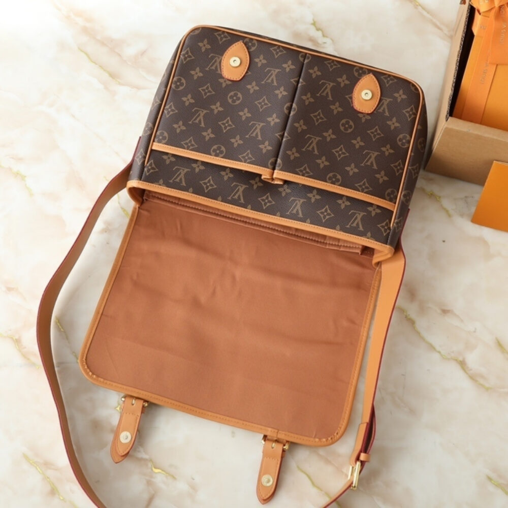 Louis Vuitton Satchel Messenger Monogram Brown 35Cm M14723 - Image 6