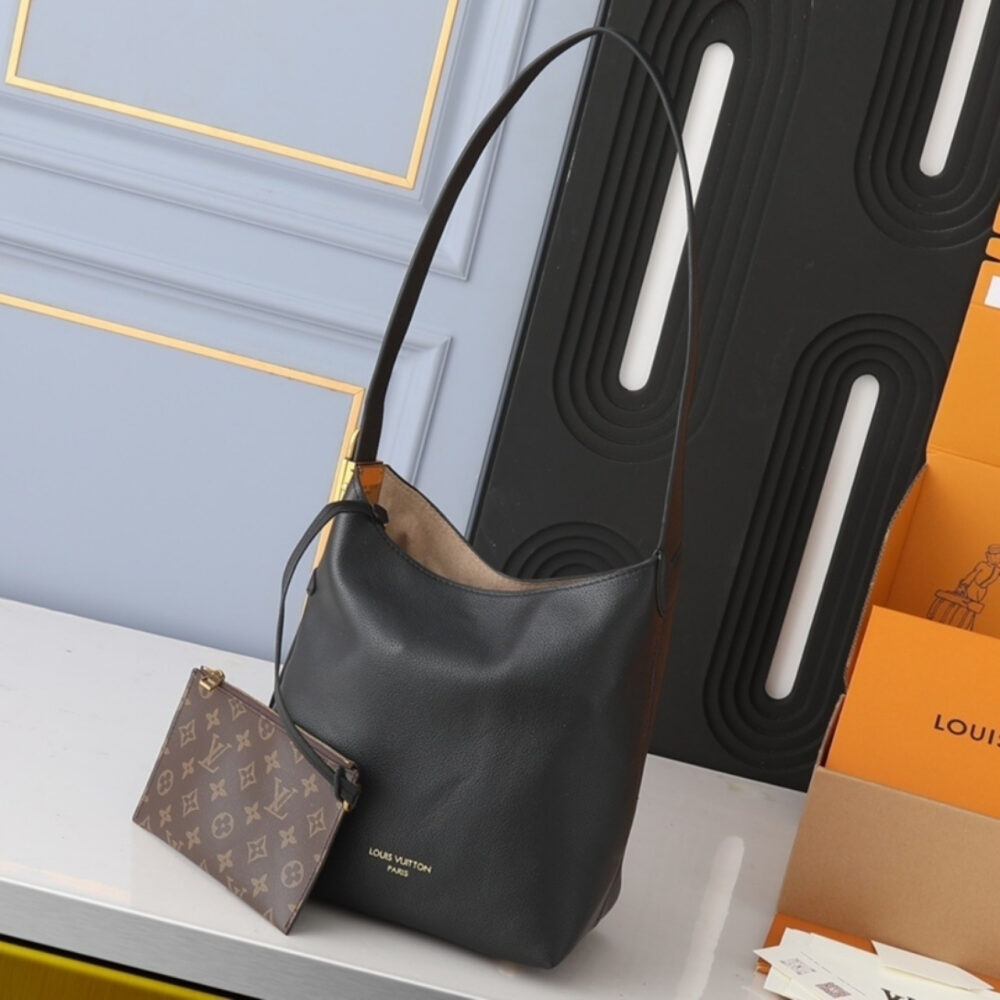 Louis Vuitton Low Key Hobo PM Black 28Cm M25352 - Image 2