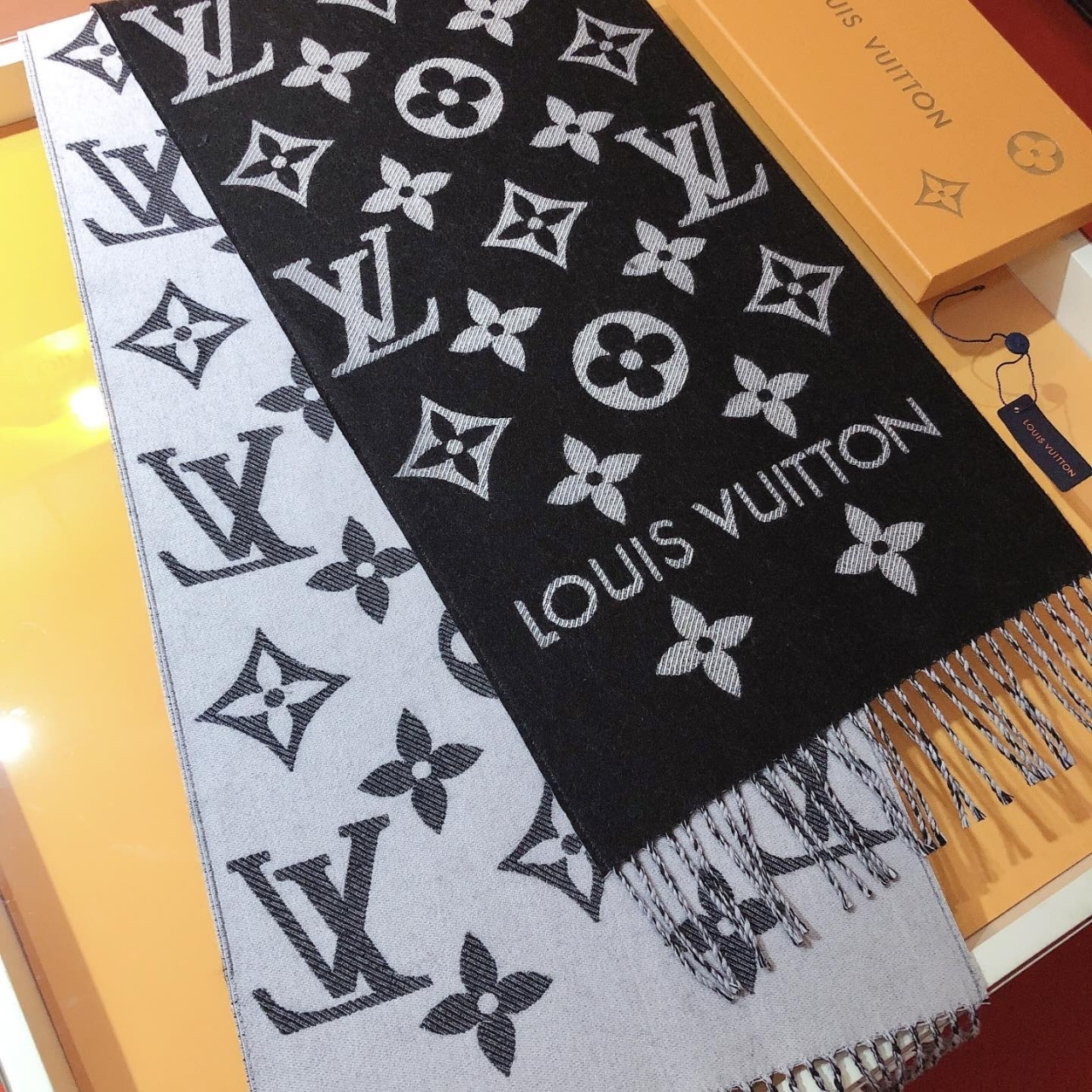 Louis Vuitton LV Monogram Essential Scarf Encre Black 186Cm M77853 - Image 3