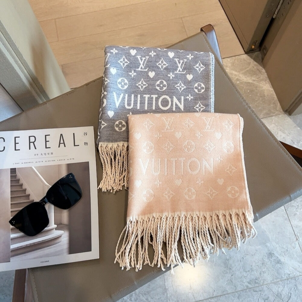 Louis Vuitton Echarpe Game On Scarf Grey 180Cm M77641 - Image 5