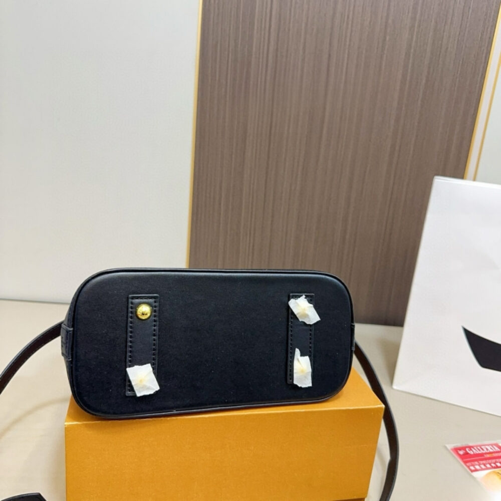Louis Vuitton Alma Denim Black 24Cm - Image 9