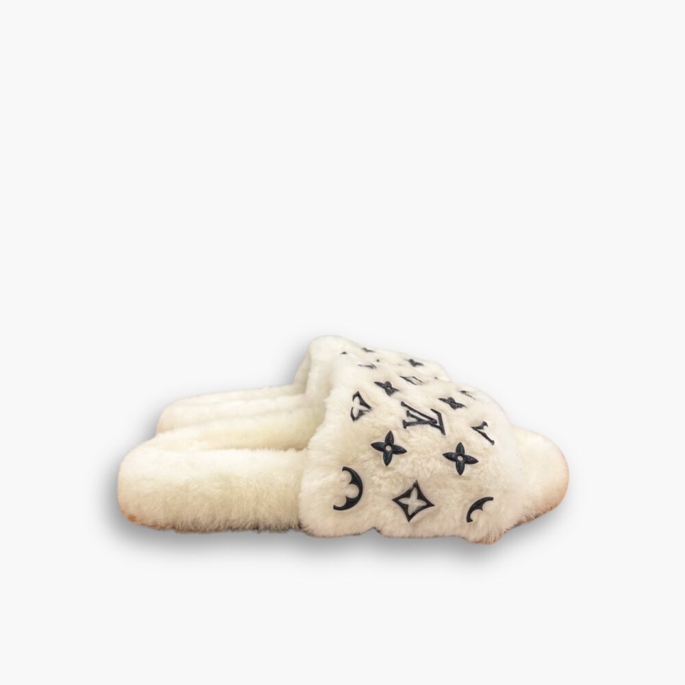 Louis Vuitton Shearling Slippers White