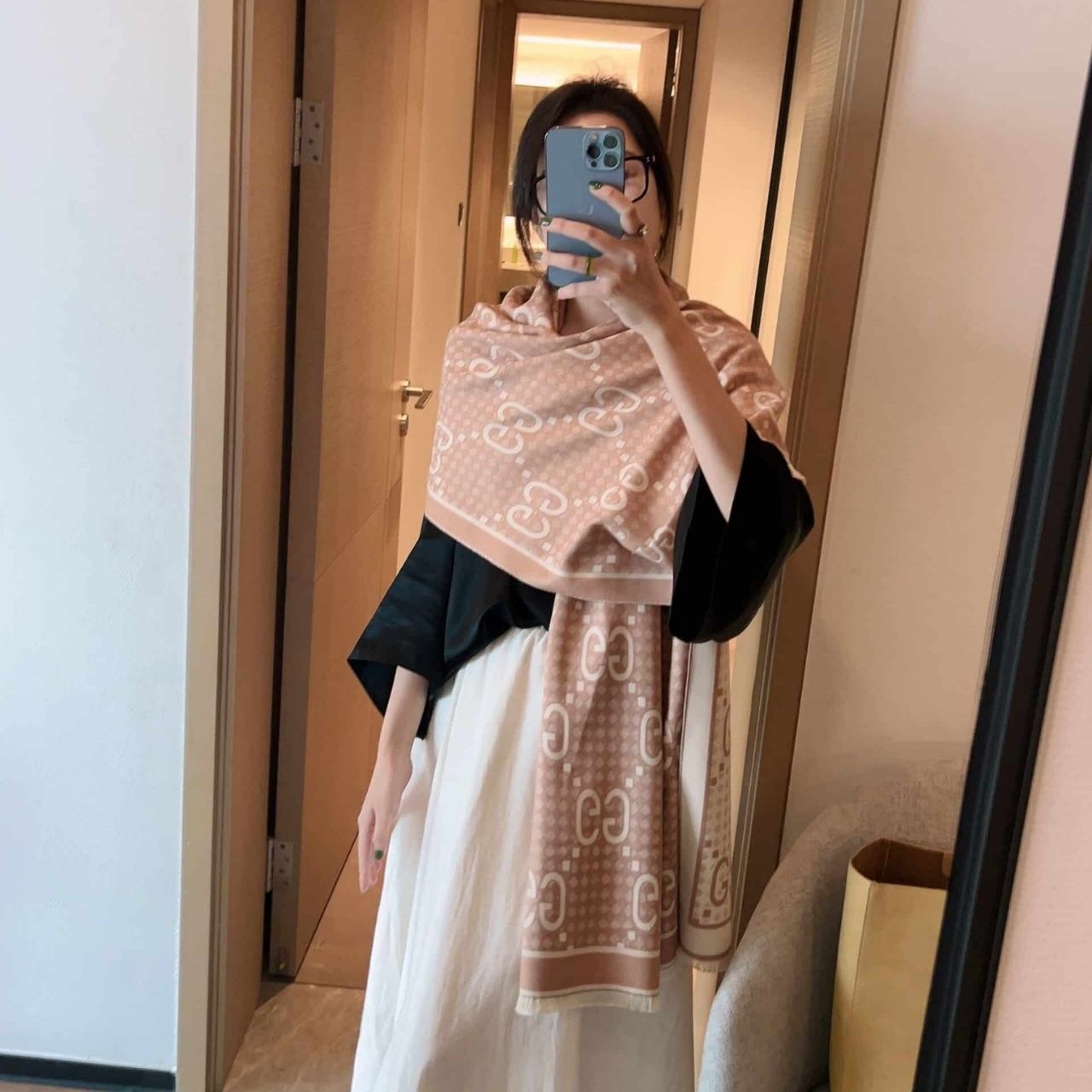 Gucci GG Jacquard Knitted Scarf Beige 180Cm - Image 3