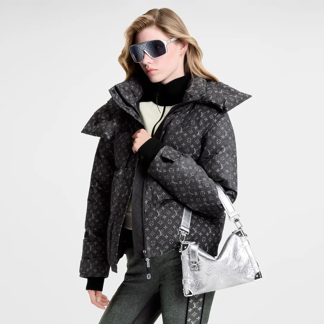 Louis Vuitton Side Trunk MM Silver 23Cm M26223 - Image 8