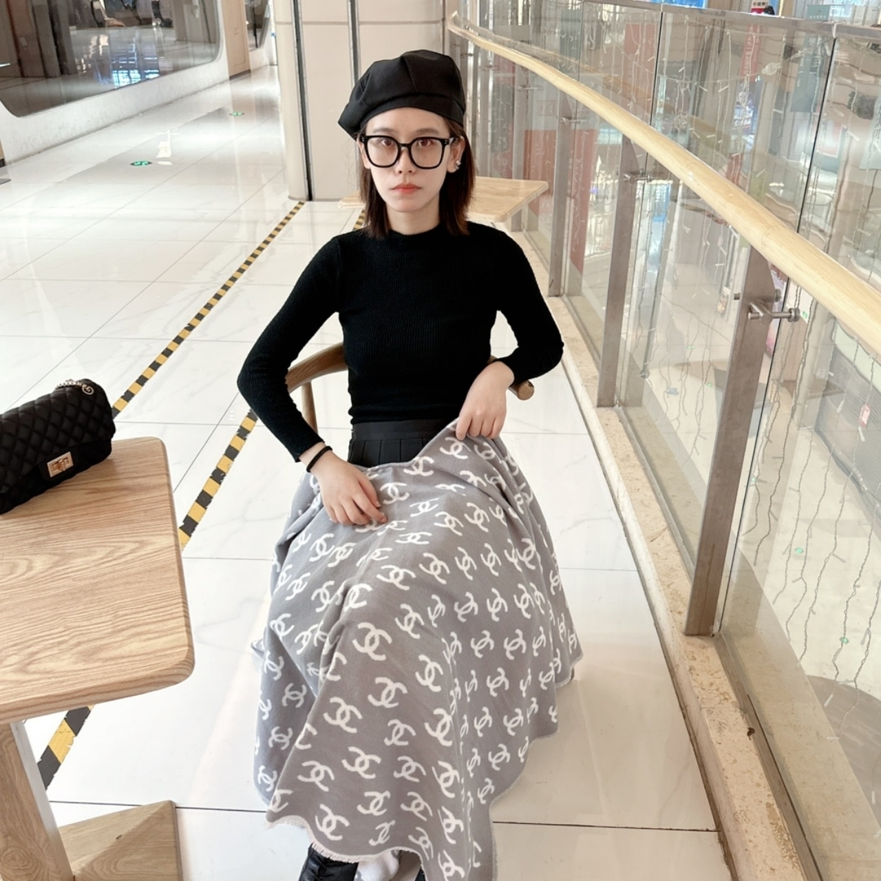 Chanel CC Logo Camellia Scarf Grey - Image 3