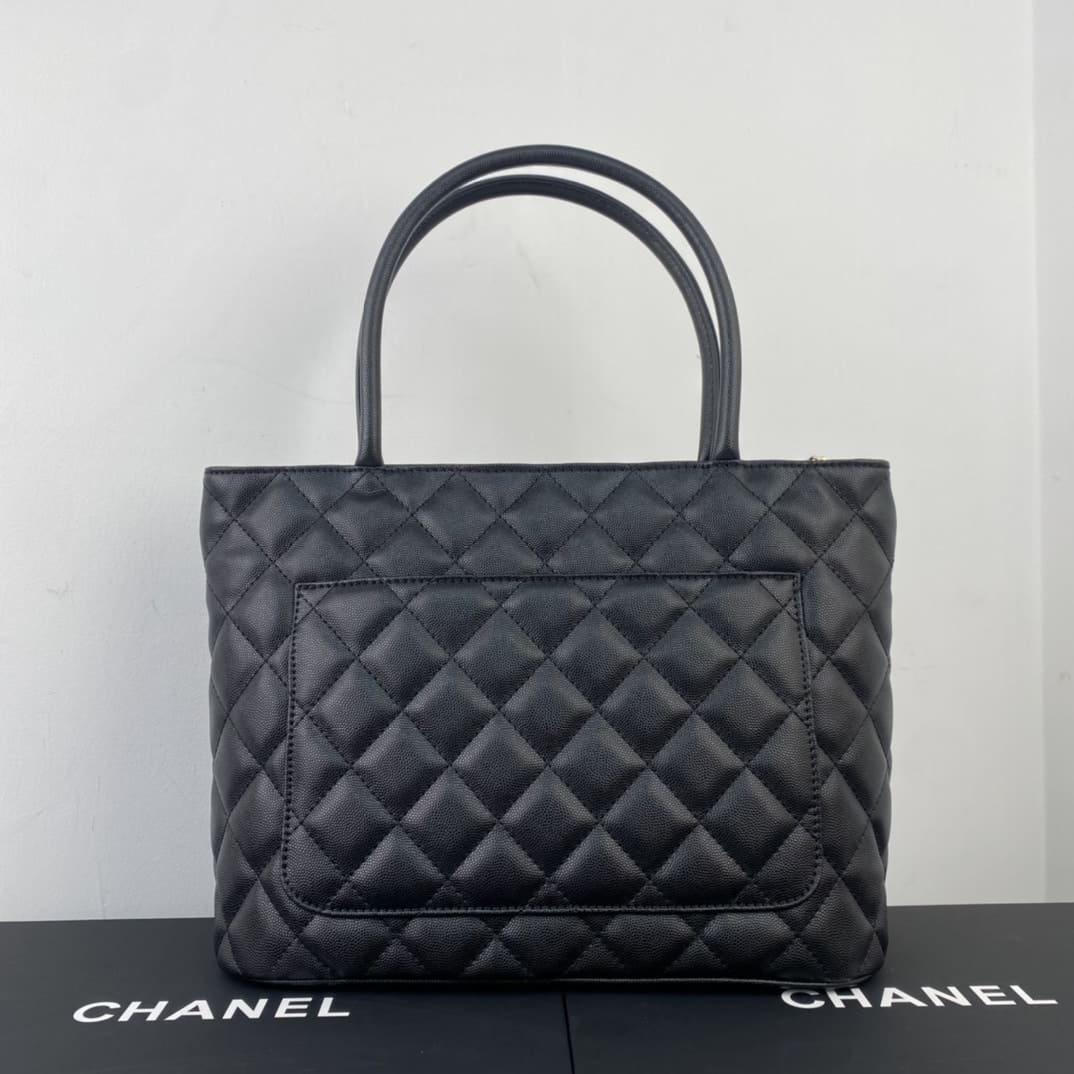 Chanel Medallion Tote Bag Black 30cm - Image 4