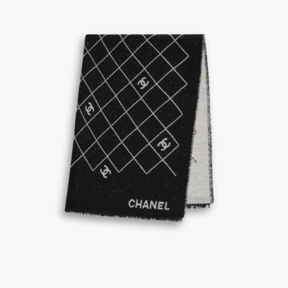 Chanel 25A Quilted Double C Scarf Black 180Cm