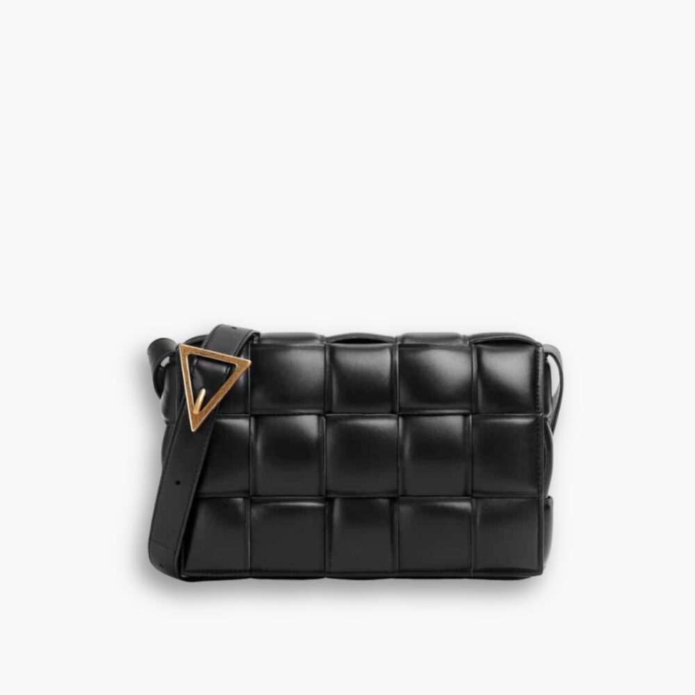 Bottega Veneta Padded Cassette Bag Black 22Cm 717506 VCQR1 8425