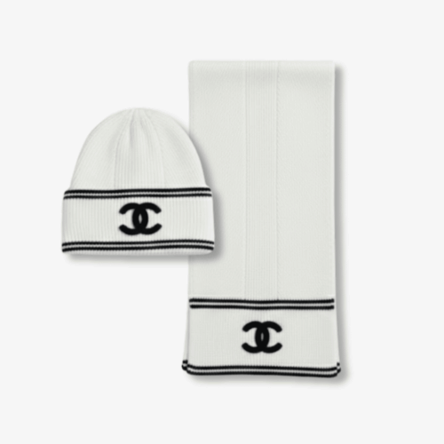 Chanel 23B CC Logo Beanie And Scarf White Wool Set