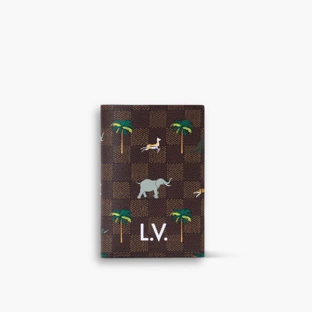 Louis Vuitton Passport Cover x The Darjeeling Limited Brown 14Cm N40872