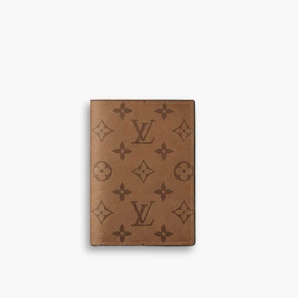 Louis Vuitton Passport Cover Monogram Reverse 14Cm M26571