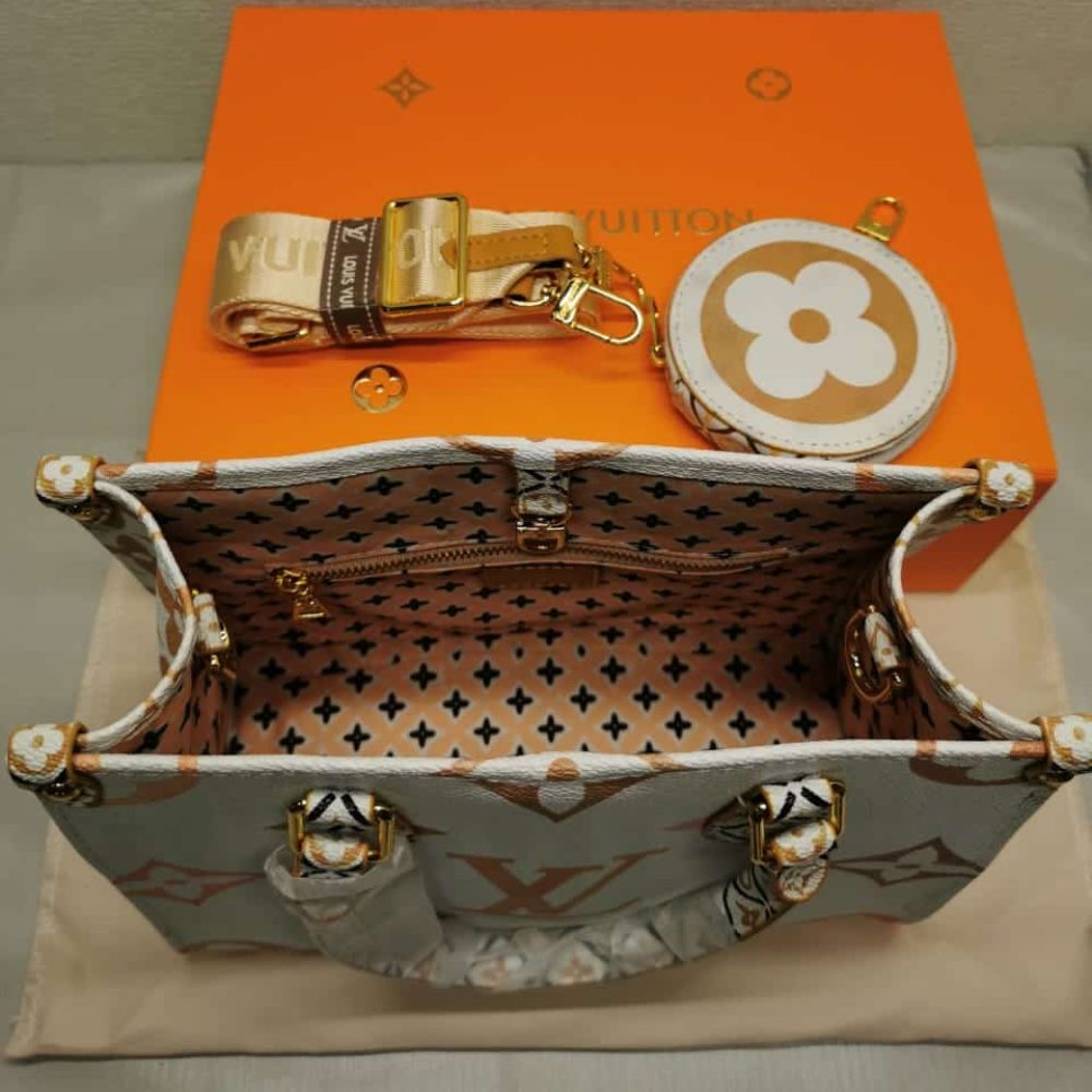 Louis Vuitton By The Pool Onthego PM Yellow 25Cm M22975 - Image 3