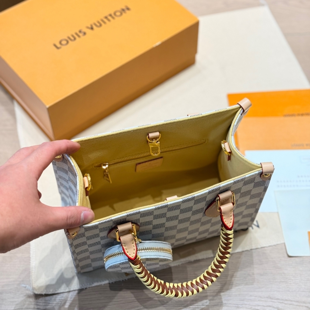 Louis Vuitton Onthego PM Damier Azur Banana 25Cm - Image 7
