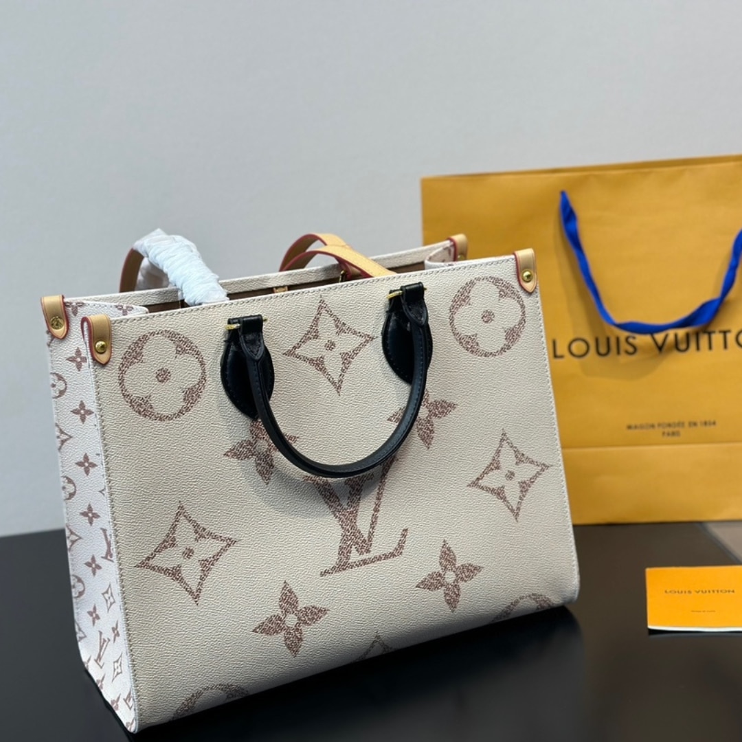 Louis Vuitton Onthego Mm Monogram Canvas Dune 35Cm M46912 - Image 2